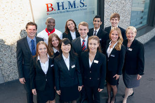 BHMS 瑞士有薪實習工商飯店管理學院-GLC鉅霖遊學