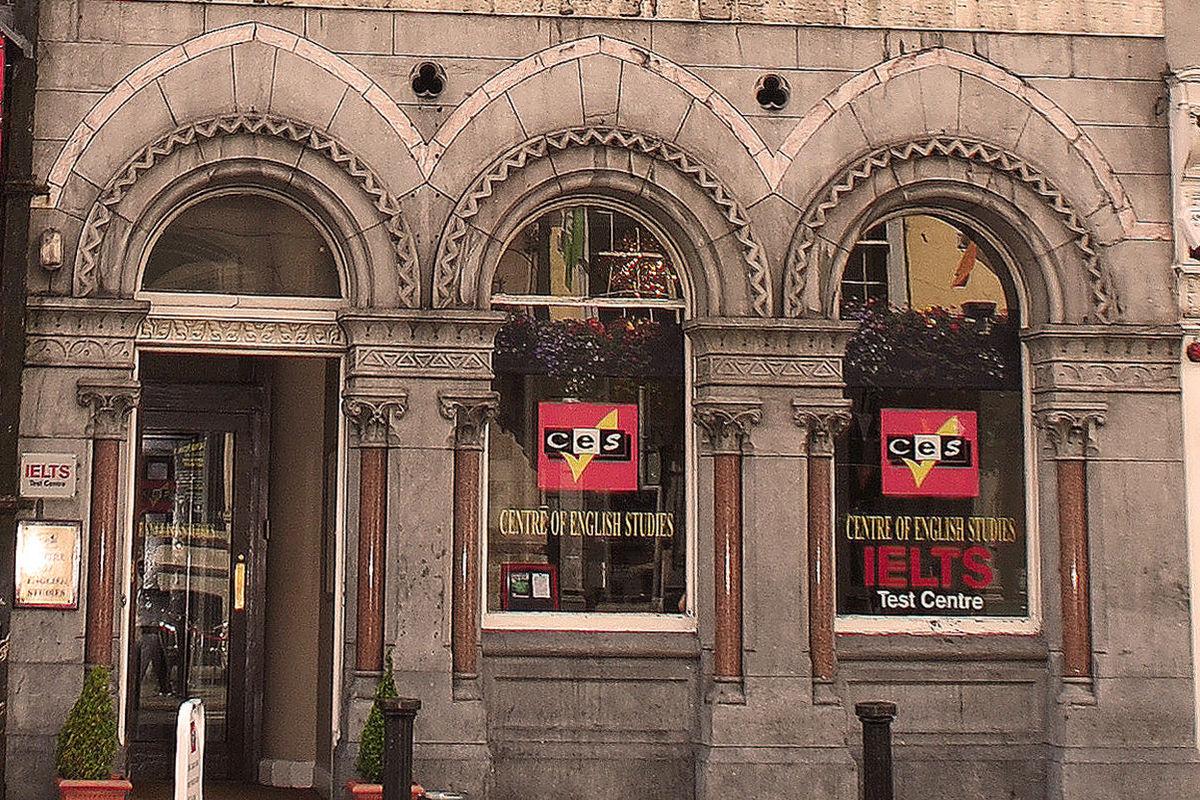 2026 CES 語言學校 最新優惠全解析|英國、愛爾蘭、加拿大遊學折扣+住宿方案一次看