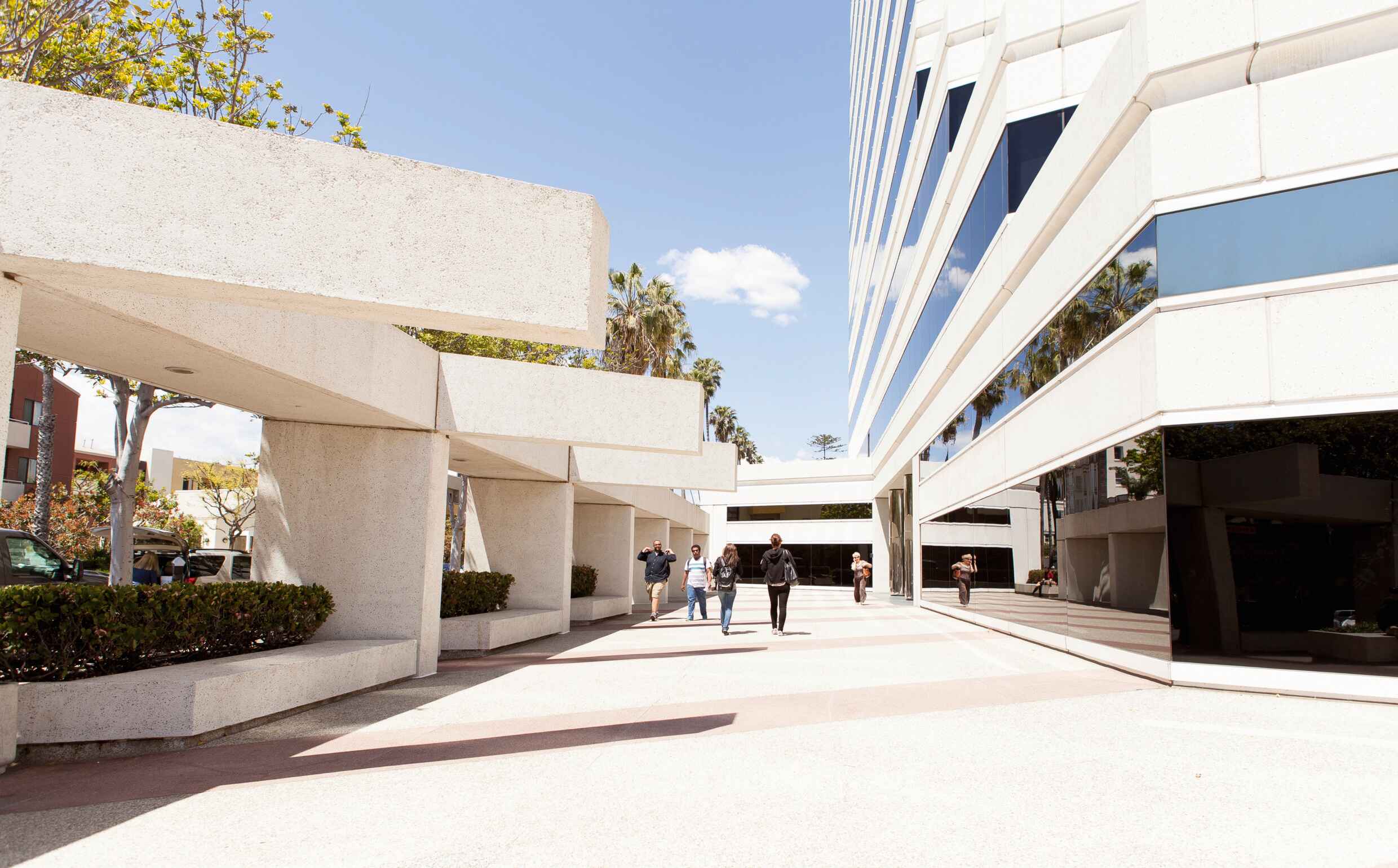 EC 洛杉磯語言學校美國遊學首選 GLC 鉅霖國際留學中心