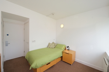 2025 愛爾蘭打工遊學全攻略|留學優勢・生活費・住宿懶人包-GLC