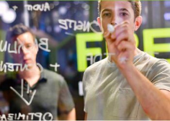 加拿大打工遊學CO-OP Tamwood國際商業管理文憑課程 -GLC鉅霖